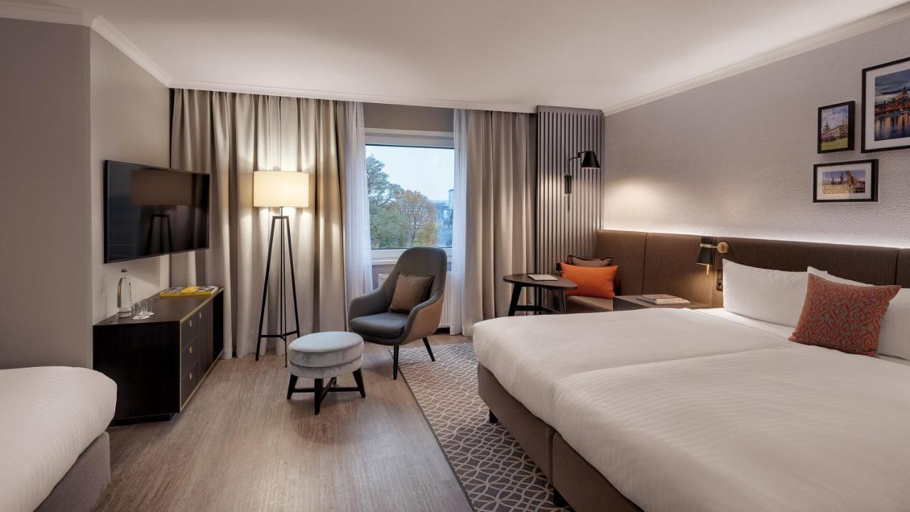 Bilderberg Bellevue Hotel Dresden Exterior photo A room at the hotel
